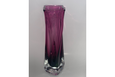 Reddish Amethyst Twister Small Vase by Zug Glass