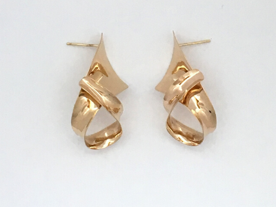 Sail: 14k Gold Anticlastic Earrings