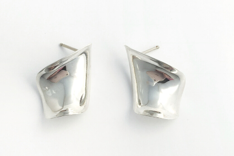 Ruffle: Sterling Silver Earring Small